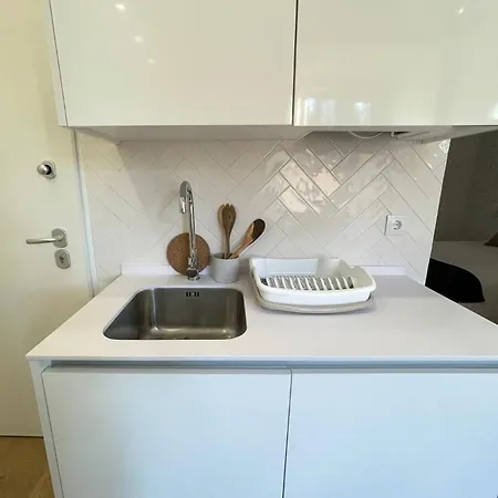 Comfort By The Garden * 리스본