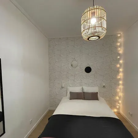 公寓 Comfort By The Garden